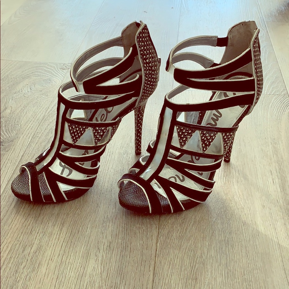 Black White Stiletos